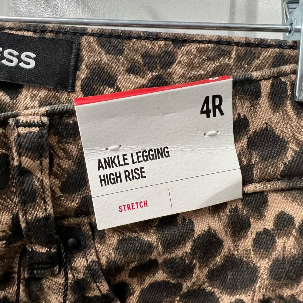 EXPRESS LEOPARD HIGH RISE ANKLE JEANS NWT - Picture 3 of 3